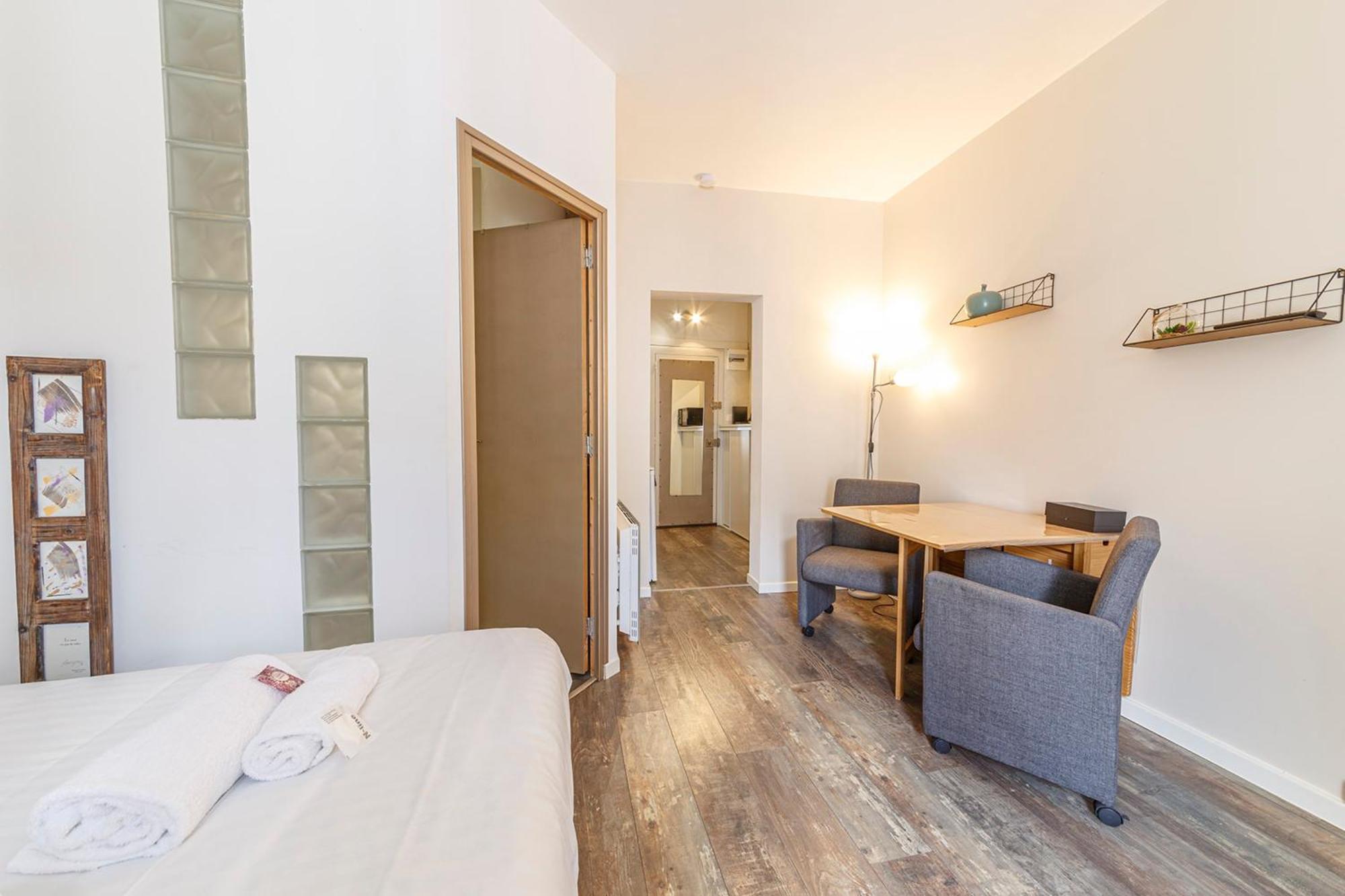 Appartement Le Garnier - Studio au cœur de la Doutre à Angers Extérieur photo