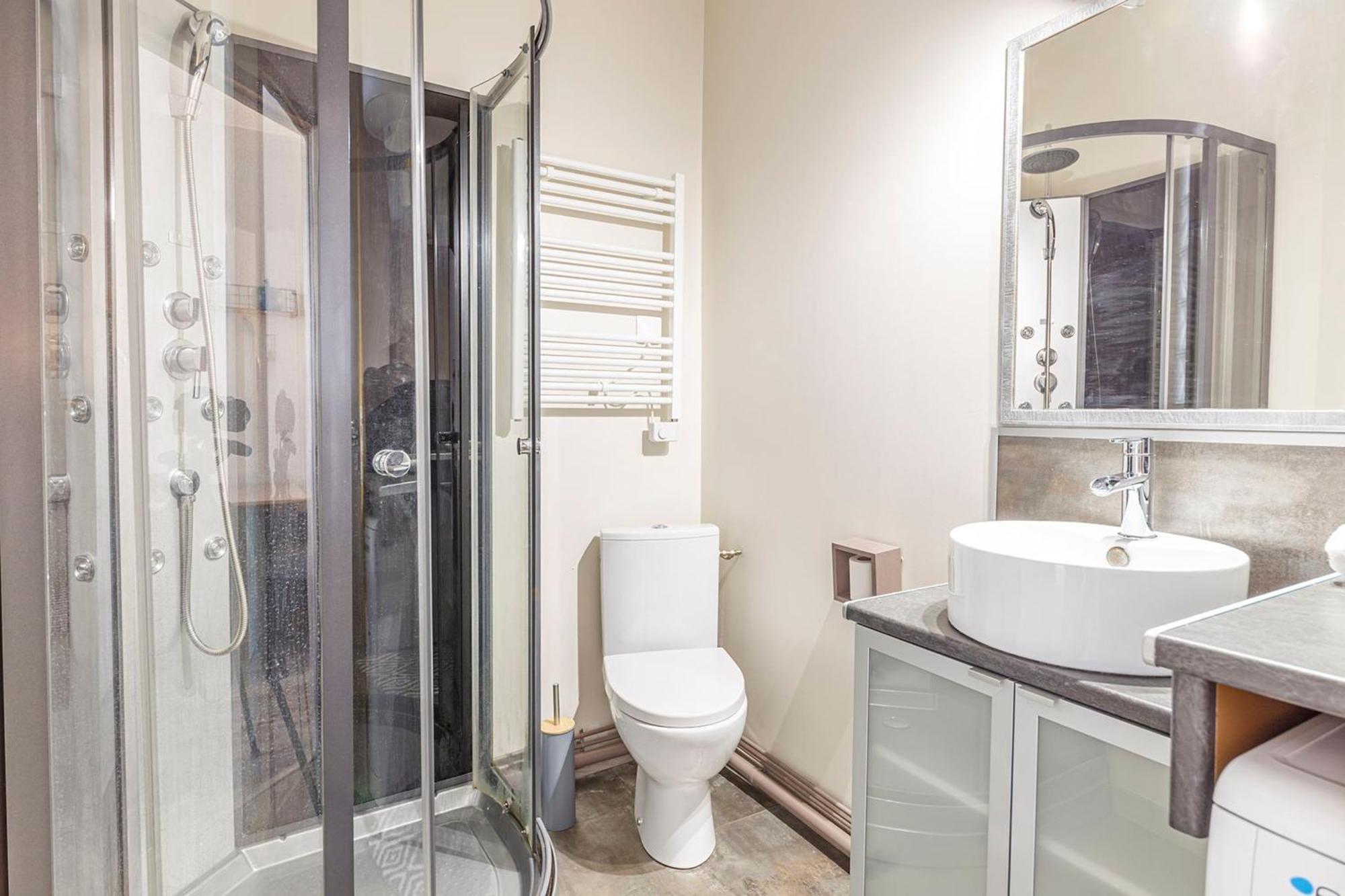 Appartement Le Garnier - Studio au cœur de la Doutre à Angers Extérieur photo